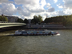 Bateaux Mouches, Parigi