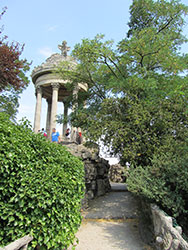 Parc des Buttes, Parigi