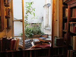 Shakespeare and Company, Parigi